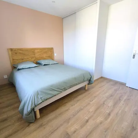 Maison Avec Grand Garage Entierement Renove Apartmán *