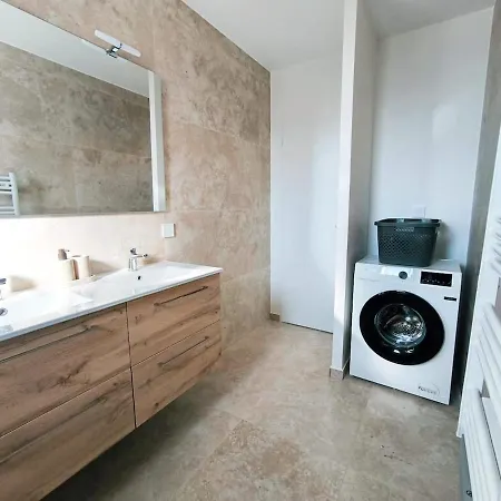 Maison Avec Grand Garage Entierement Renove * Capestang