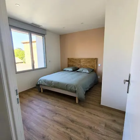Maison Avec Grand Garage Entierement Renove Capestang