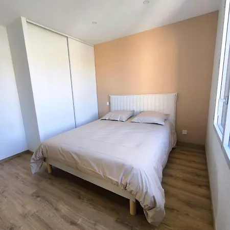 Maison Avec Grand Garage Entierement Renove